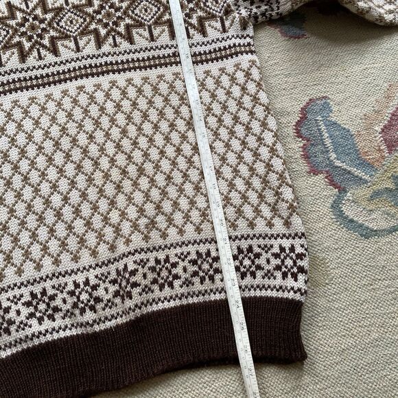 Vintage Dale Of Norway Sweater 100% Wool Size 44 Large Brown Pattern Crewneck - Picture 8 of 9